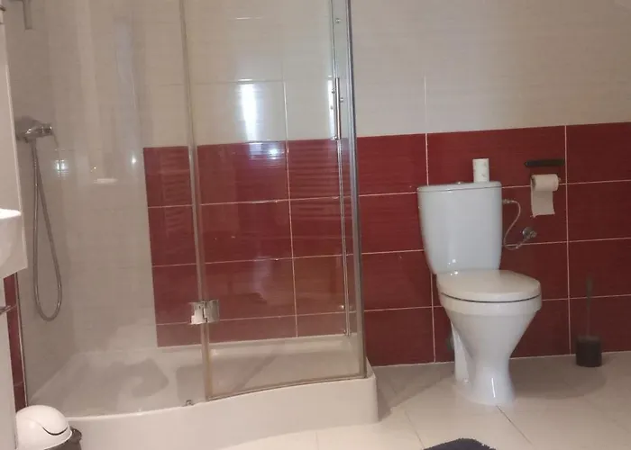 Hotel Klonowa 13a Kajetany